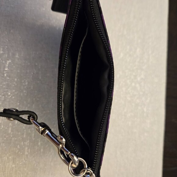 Coach Poppy Daisy Ocelot Purple Canvas & Black Leather Wristlet & Dust Bag NWOT - Picture 5 of 5